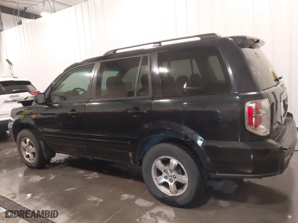 2006 Honda Pilot EX with VIN 2HKYF18436H519974, listed as a IAAI auction lot 41739171 with 151,808 mi miles. Bid and sale history available at carsss.com. Image 15.