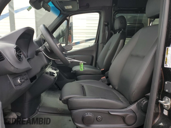 2024 Mercedes-Benz Sprinter with VIN W1Z4NFHY1RP657272, listed as a Copart auction lot 81837014 with Not Provided miles and Salvage Title. Bid and sale history available at DreamBid. Image 7.