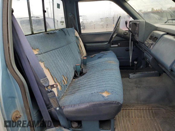 1989 GMC Sierra 1500 with VIN 2GTEK14K1K1505120, listed as a Copart auction lot 75048144 with 89,746 mi miles and Salvage Title. Bid and sale history available at DreamBid. Image 10.