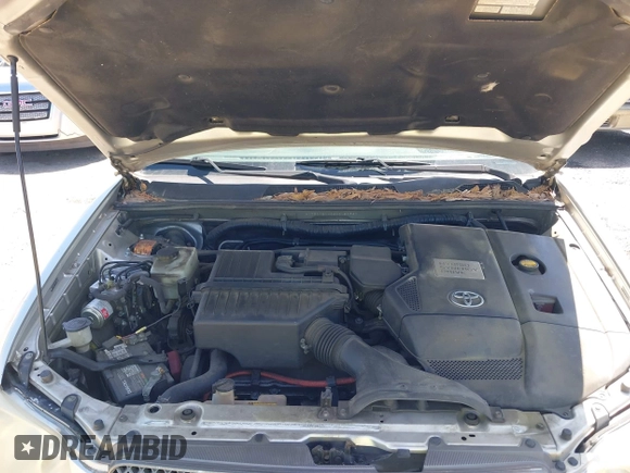 2006 Toyota Highlander Hybrid with VIN JTEDW21A060015086, listed as a IAAI auction lot 42138780 with 228,472 mi miles. Bid and sale history available at carsss.com. Image 10.