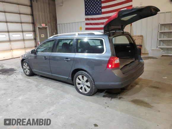 2008 Volvo V70 with VIN YV1BW982381051882, listed as a Copart auction lot 41446635 with 173,637 mi miles and Salvage Title. Bid and sale history available at DreamBid. Image 2.