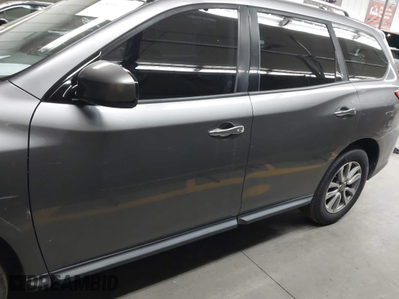 2015 Nissan Pathfinder Platinum with VIN 5N1AR2MMXFC661069, listed as a IAAI auction lot 42406749 with 178,563 mi miles and . Bid and sale history available at DreamBid. Image 15.