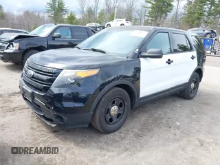 2013 Ford Utility Police Interceptor with VIN 1FM5K8AR3DGC20995, listed as a IAAI auction lot 42041125 with 199,419 mi miles. Bid and sale history available at carsss.com. Image 18.