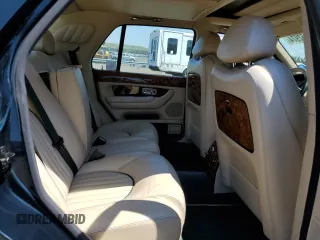 2001 Bentley Arnage with VIN SCBLC31E31CX05992, listed as a Copart auction lot 60462974 with 253,028 mi miles and Salvage Title. Bid and sale history available at DreamBid. Image 10.