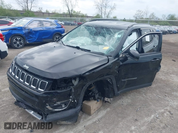 2018 Jeep Compass Limited with VIN 3C4NJDCB7JT332674, listed as a IAAI auction lot 42145567 with 111,852 mi miles and . Bid and sale history available at carsss.com. Image 6.