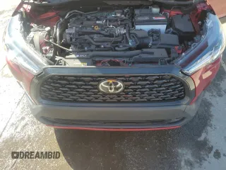 2022 Toyota Corolla Cross LE z VIN 7MUCAAAG1NV005567, wystawiony jako Copart lot #44578945 z przebiegiem 51 180 mil mil oraz Szkody całkowita. Historia ofert i sprzedaży dostępna na DreamBid. Obrazek 12.