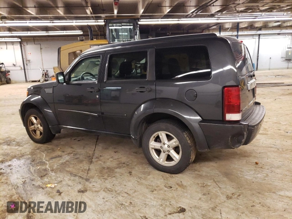 2011 Dodge Nitro SXT z VIN 1D4PT5GK1BW544942, wystawiony jako Copart lot #79857243 z przebiegiem 128 613 mil mil oraz Czysty tytuł • Clean title. Historia ofert i sprzedaży dostępna na DreamBid. Obrazek 2.