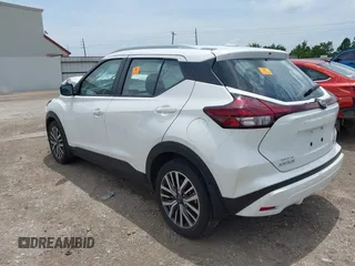 2023 Nissan Kicks SV with VIN 3N1CP5CV3PL569549, listed as a IAAI auction lot 42472905 with Not provided miles and . Bid and sale history available at DreamBid. Image 3.