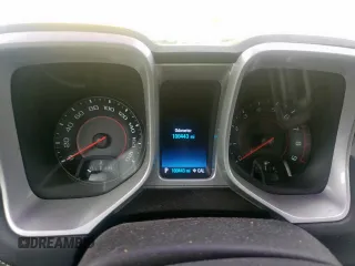 2015 Chevrolet Camaro SS z VIN 2G1FK3DJ7F9296909, wystawiony jako Copart lot #60481975 z przebiegiem 100 443 mil mil oraz Czysty tytuł • Clean title. Historia ofert i sprzedaży dostępna na DreamBid. Obrazek 9.