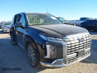 2024 Hyundai Palisade Calligraphy with VIN KM8R74GEXRU728728, listed as a IAAI auction lot 41242860 with 10,043 mi miles. Bid and sale history available at carsss.com. Image 1.