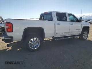 2015 GMC Sierra 2500HD available WiFi Denali with VIN 1GT120E86FF675547, listed as a Copart auction lot 44040175 with 110,855 mi miles and Salvage Title. Bid and sale history available at carsss.com. Image 3.