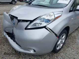 2012 Nissan LEAF SL with VIN JN1AZ0CP4CT026366, listed as a IAAI auction lot 41843842 with 62,509 mi miles. Bid and sale history available at carsss.com. Image 20.