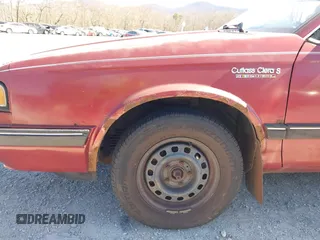 1992 Oldsmobile Cutlass Ciera with VIN 1G3AL54NXN6305928, listed as a IAAI auction lot 41818941 with 107,572 mi miles and . Bid and sale history available at DreamBid. Image 16.