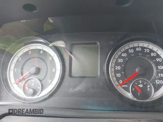 2016 Ram 2500 Tradesman z VIN 3C6TR4CT0GG196874, wystawiony jako IAAI lot #42218216 z przebiegiem Nie podano mil oraz . Historia ofert i sprzedaży dostępna na DreamBid. Obrazek 7.