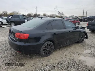 2012 Volkswagen Jetta SE with VIN 3VWDX7AJ9CM417564, listed as a Copart auction lot 77314634 with 235,196 mi miles and Salvage title. Bid and sale history available at DreamBid. Image 3.