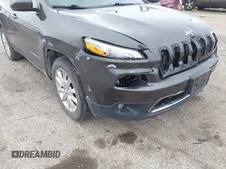 2016 Jeep Cherokee Limited with VIN 1C4PJMDS6GW120374, listed as a IAAI auction lot 41540008 with 102,131 mi miles and . Bid and sale history available at DreamBid. Image 17.