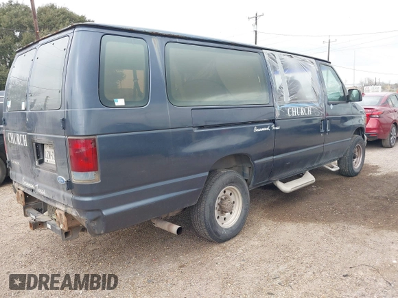1997 Ford Econoline Wagon XL z VIN 1FBJS31L4VHA09855, wystawiony jako IAAI lot #41535920 z przebiegiem 78 121 mil mil oraz . Historia ofert i sprzedaży dostępna na DreamBid. Obrazek 4.