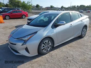 2017 Toyota Prius Two z VIN JTDKARFU8H3046058, wystawiony jako IAAI lot #42169692 z przebiegiem 79 226 mil mil oraz . Historia ofert i sprzedaży dostępna na DreamBid. Obrazek 2.