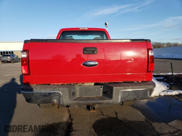 2009 Ford F-250 XL with VIN 1FTNF21519EA38198, listed as a Copart auction lot 44396435 with 97,950 mi miles and Clean Title. Bid and sale history available at DreamBid. Image 6.