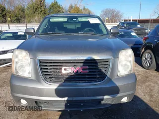 2012 GMC Yukon SLE with VIN 1GKS1AE06CR218372, listed as a IAAI auction lot 41591288 with 166,596 mi miles. Bid and sale history available at carsss.com. Image 12.