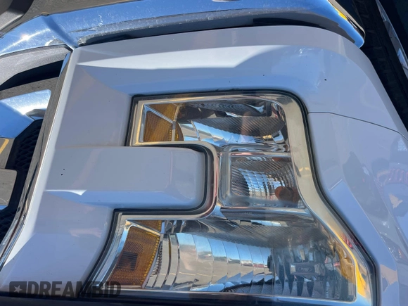 2015 Ford F-150 XLT with VIN 1FTEW1EG3FFA90167, listed as a IAAI auction lot 42792760 with 142,559 mi miles and . Bid and sale history available at DreamBid. Image 3.