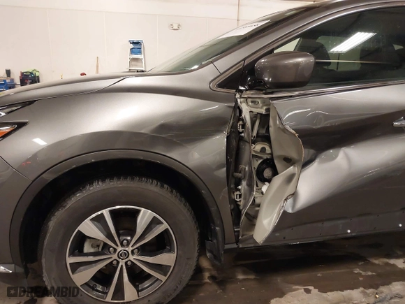 2022 Nissan Murano S with VIN 5N1AZ2AS0NC115947, listed as a IAAI auction lot 41589658 with 33,362 mi miles. Bid and sale history available at carsss.com. Image 6.