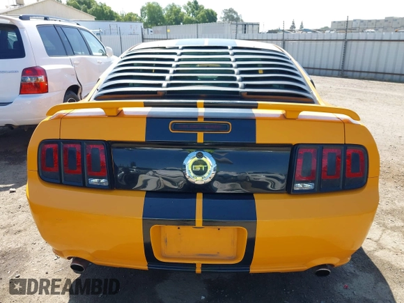 2007 Ford Mustang GT Deluxe with VIN 1ZVFT82H375255531, listed as a IAAI auction lot 42159077 with 158,223 mi miles. Bid and sale history available at carsss.com. Image 17.