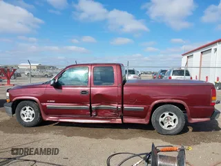 2001 Chevrolet Silverado 1500 LS with VIN 2GCEC19T311199096, listed as a IAAI auction lot 41919758 with 130,632 mi miles. Bid and sale history available at carsss.com. Image 15.