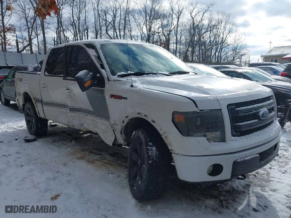 2013 Ford F-150 XL with VIN 1FTFW1EF2DFC82771, listed as a IAAI auction lot 41401152 with 150,624 mi miles. Bid and sale history available at carsss.com. Image 1.