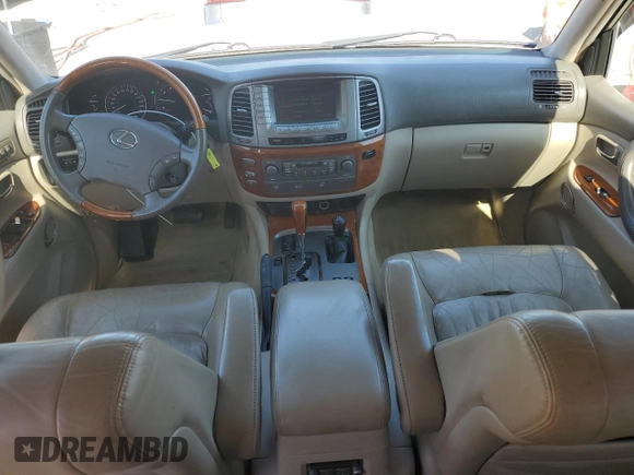 2004 Lexus LX 470 z VIN JTJHT00W743547721, wystawiony jako Copart lot #43739705 z przebiegiem 231 378 mil mil oraz Szkoda całkowita • Salvage title. Historia ofert i sprzedaży dostępna na DreamBid. Obrazek 8.