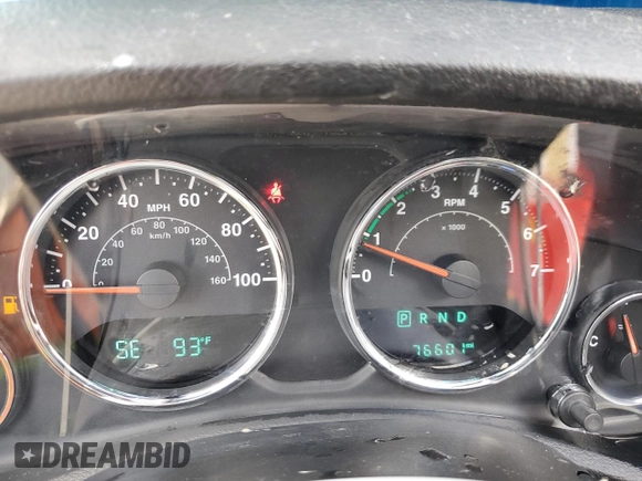 2016 Jeep Wrangler Sport с VIN 1C4AJWAG8GL287256, выставлен на аукционе Copart как лот 55766125 с пробегом 76 601 миль миль и Списание • Salvage title. История ставок и продаж доступна на DreamBid. Изображение 9.
