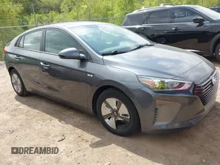 2019 Hyundai Ioniq Blue z VIN KMHC65LC4KU174675, wystawiony jako IAAI lot #42247692 z przebiegiem 163 797 mil mil oraz . Historia ofert i sprzedaży dostępna na DreamBid. Obrazek 1.