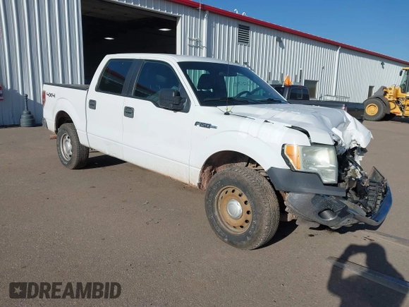 2012 Ford F-150 XL with VIN 1FTFW1EF1CFA43422, listed as a IAAI auction lot 42017180 with 174,553 mi miles. Bid and sale history available at carsss.com. Image 1.