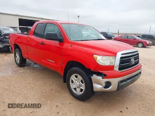 2012 Toyota Tundra z VIN 5TFUM5F11CX028307, wystawiony jako IAAI lot #41952532 z przebiegiem 253 254 mil mil oraz . Historia ofert i sprzedaży dostępna na DreamBid. Obrazek 1.