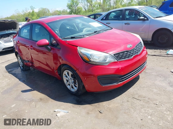 2013 Kia Rio LX z VIN KNADM4A30D6281402, wystawiony jako IAAI lot #42200801 z przebiegiem 132 180 mil mil oraz . Historia ofert i sprzedaży dostępna na DreamBid. Obrazek 1.