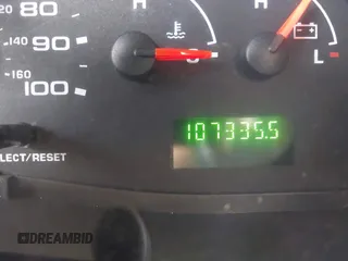2006 Ford Econoline Passenger XL с VIN 1FMRE11W86DA76676, выставлен на аукционе IAAI как лот 42381557 с пробегом 107 335 миль миль и . История ставок и продаж доступна на DreamBid. Изображение 16.