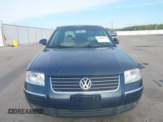 2004 Volkswagen Passat GLS z VIN WVWPD63B34P207546, wystawiony jako IAAI lot #42088512 z przebiegiem 302 909 mil mil oraz . Historia ofert i sprzedaży dostępna na DreamBid. Obrazek 6.