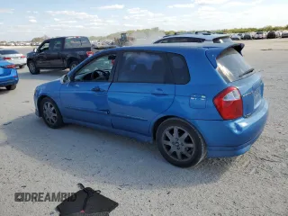 2005 Kia Spectra with VIN KNAFE161555082073, listed as a Copart auction lot 77062804 with 173,387 mi miles and Salvage Title. Bid and sale history available at carsss.com. Image 2.