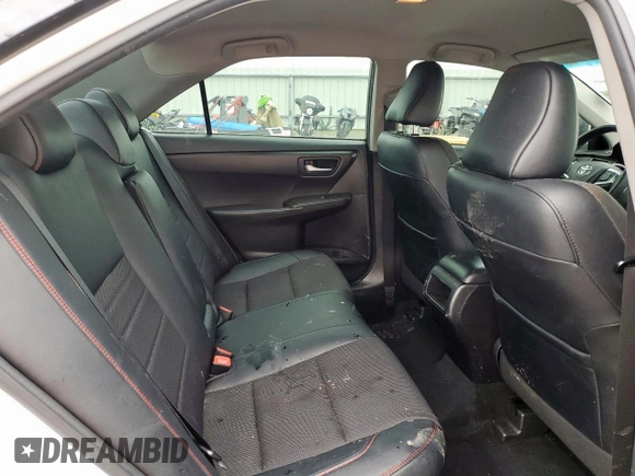 2017 Toyota Camry XLE z VIN 4T1BF1FK3HU786981, wystawiony jako Copart lot #60705715 z przebiegiem 81 898 mil mil oraz Szkoda całkowita • Salvage title. Historia ofert i sprzedaży dostępna na DreamBid. Obrazek 10.