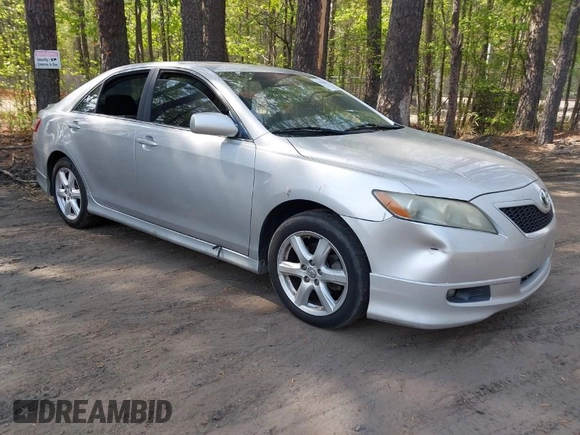 2009 Toyota Camry with VIN 4T1BE46K69U380621, listed as a IAAI auction lot 42036646 with 265,154 mi miles. Bid and sale history available at carsss.com. Image 1.
