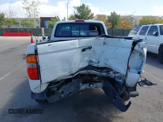 2002 Toyota Tacoma z VIN 5TENL42N92Z027486, wystawiony jako IAAI lot #41819045 z przebiegiem 252 777 mil mil oraz . Historia ofert i sprzedaży dostępna na DreamBid. Obrazek 6.
