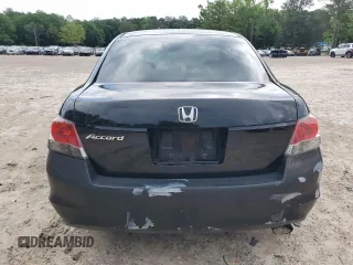 2009 Honda Accord LX-P z VIN 1HGCP26439A183420, wystawiony jako Copart lot #55578145 z przebiegiem 272 466 mil mil oraz Szkoda całkowita • Salvage title. Historia ofert i sprzedaży dostępna na DreamBid. Obrazek 6.