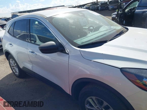 2022 Ford Escape SE with VIN 1FMCU9G64NUA60729, listed as a IAAI auction lot 41983647 with 210,119 mi miles and . Bid and sale history available at carsss.com. Image 13.