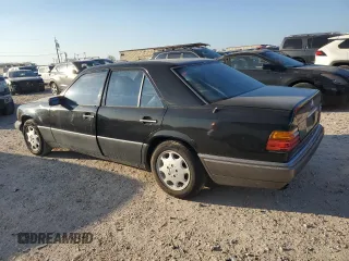 1994 Mercedes-Benz 400 with VIN WDBEA34E8RC032408, listed as a Copart auction lot 43827975 with 122,130 mi miles and Clean Title. Bid and sale history available at carsss.com. Image 2.