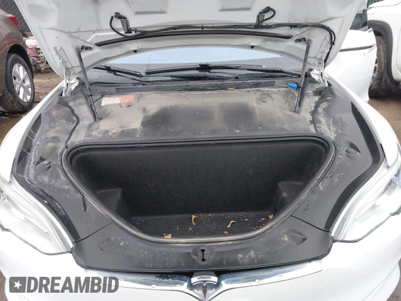 2018 Tesla Model S 75D with VIN 5YJSA1E2XJF274766, listed as a IAAI auction lot 41704600 with 164,066 mi miles and . Bid and sale history available at DreamBid. Image 10.