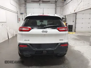 2018 Jeep Cherokee Latitude Plus with VIN 1C4PJMLX0JD546013, listed as a IAAI auction lot 41350102 with 40,017 mi miles and . Bid and sale history available at DreamBid. Image 16.