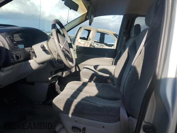 1999 Dodge Grand Caravan with VIN 1B4GP54G3XB616110, listed as a Copart auction lot 44845515 with 151,582 mi miles and Salvage Title. Bid and sale history available at DreamBid. Image 7.