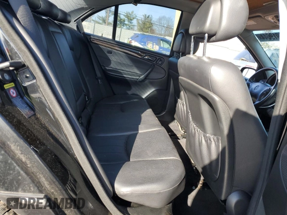 2007 Mercedes-Benz C с VIN WDBRF87J87F887940, выставлен на аукционе Copart как лот 84919644 с пробегом 166 061 миль миль и Чистый • Clean title. История ставок и продаж доступна на DreamBid. Изображение 10.
