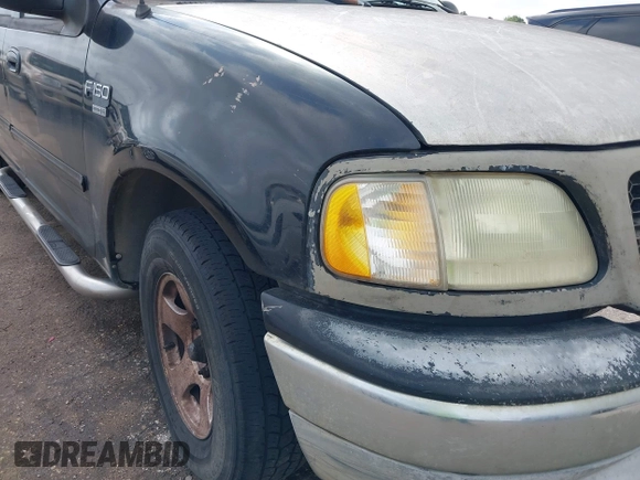 2003 Ford F-150 XLT with VIN 1FTRW07623KB30354, listed as a IAAI auction lot 41960766 with 366,800 mi miles. Bid and sale history available at carsss.com. Image 12.
