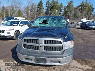 2015 Ram 1500 Express z VIN 1C6RR7FT4FS656410, wystawiony jako IAAI lot #41768601 z przebiegiem 190 044 mil mil oraz . Historia ofert i sprzedaży dostępna na DreamBid. Obrazek 6.